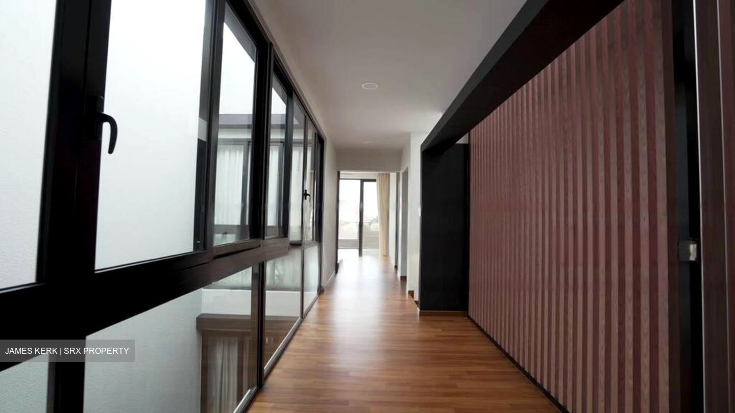 Playfair Road (D13), Terrace #466629551